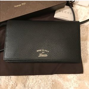 Authentic Gucci wallet